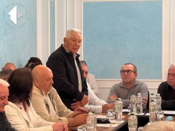 «Мы создавали эту республику, мы ее защищали, сейчас мы хотим преумножить успехи и достижения. Чем сплочение будем, чем будем ближе друг другу, тем будем сильнее» – представитель азербайджанской общины Насредин Мехтиев
