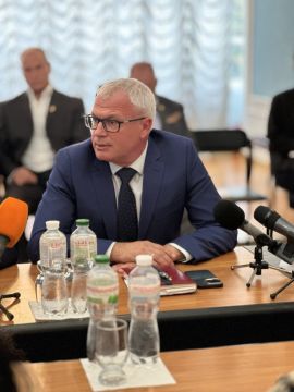 Кто придумал шопский салат и почему в Приднестровье говорят на исконном молдавском языке? Это сейчас обсуждают на круглом столе с представителями национальных общин Приднестровья