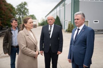 Вадим Красносельский посетил Каменский район с рабочим визитом