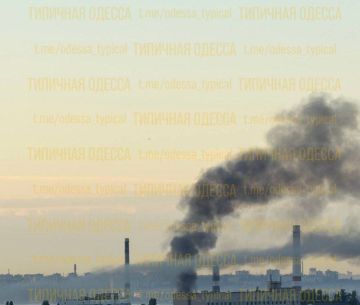 В районе Одессы звучат взрывы