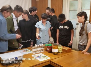 Учащиеся 9-х классов Тираспольской средней школы № 16 побывали с экскурсией в Приднестровском НИИ сельского хозяйства
