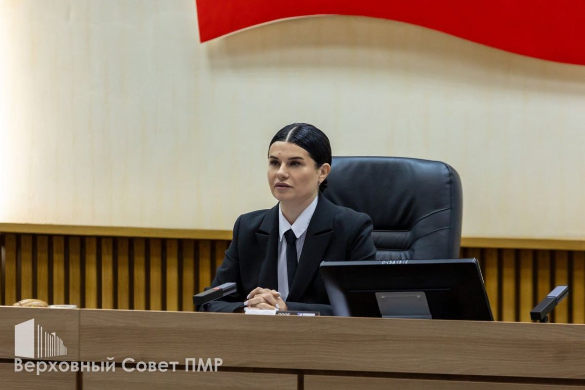 С 618-летием Бендер горожан поздравила спикер парламента Татьяна Залевская: