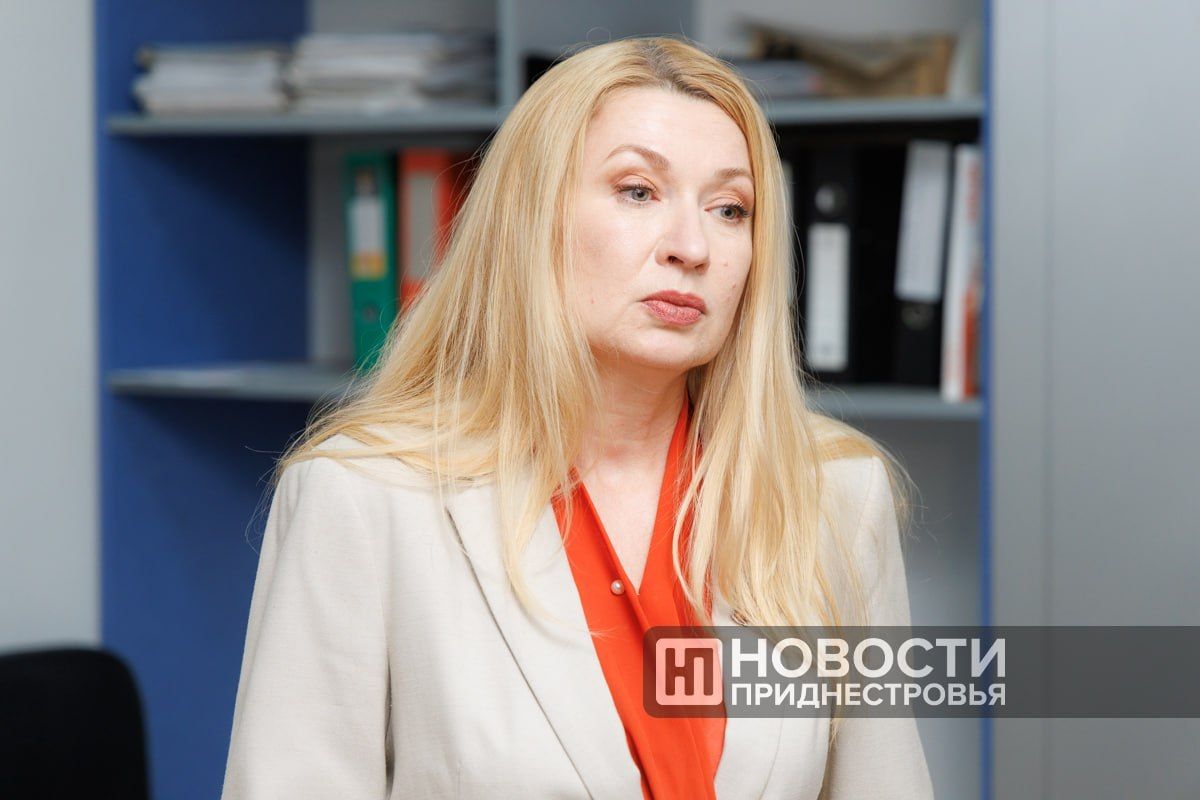 «Не нужно оставаться равнодушным и быть в стороне. Наш выбор очевиден и дальнейшие действия тоже. Важно прийти всем вместе и выразить мнение, протест против экономического давления Молдовы», – сказала Татьяна Сорокина...