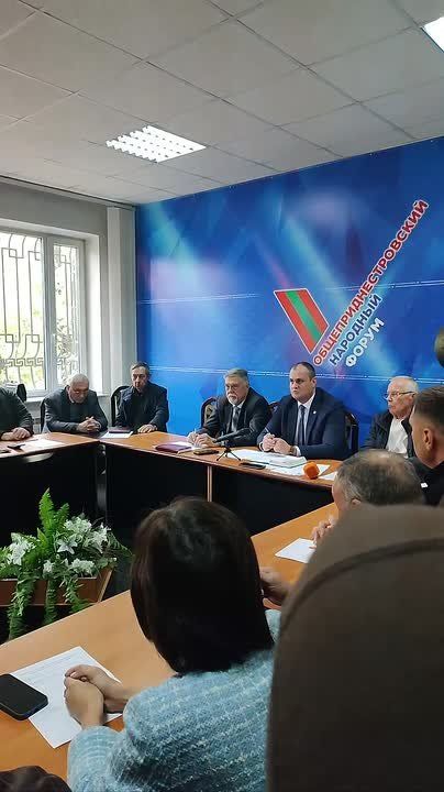 Общеприднестровский народный форум предложил заместителю председателя Правительства Виталию Нягу выдвинуть свою кандидатуру на пост президента Приднестровья
