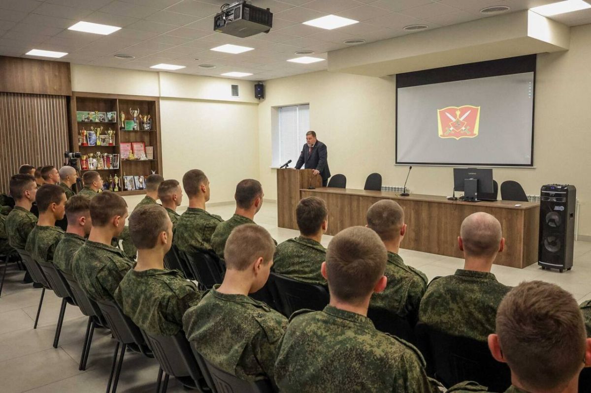 КУРСАНТАМ ВОЕННОГО ИНСТИТУТА РАССКАЗАЛИ О ТРАГИЧЕСКОМ ПЕРИОДЕ ОККУПАЦИИ ПРИДНЕСТРОВЬЯ